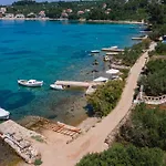 Seaside Miranda